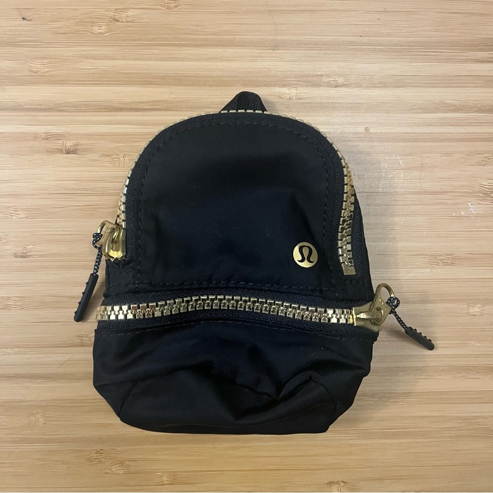 NWOT Lululemon City Adventurer Black Gold Backpack Nano Carabiner NOT included